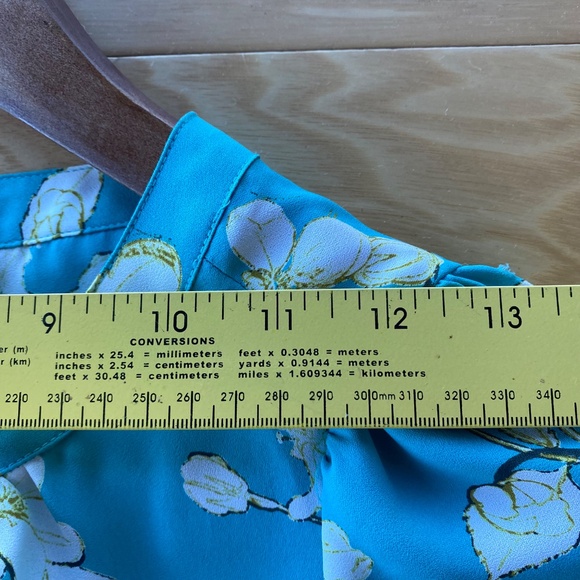 Loft Women Floral 3/4 Sleeve Blouse - Picture 6 of 11